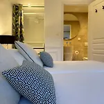 La Maison Dehlinger, Hotelieres Et Gros-Rederching