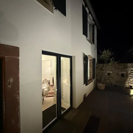 La Maison Dehlinger, Hotelieres Et Guest house